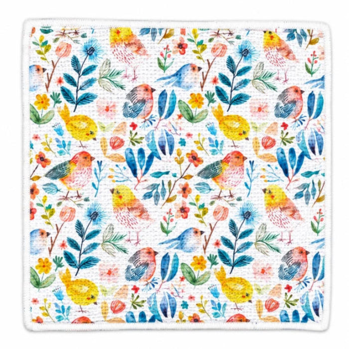 This CJ Bella Whimsical Birds Wash Cloth features a delightful bird print on premium waffle weave fabric. 