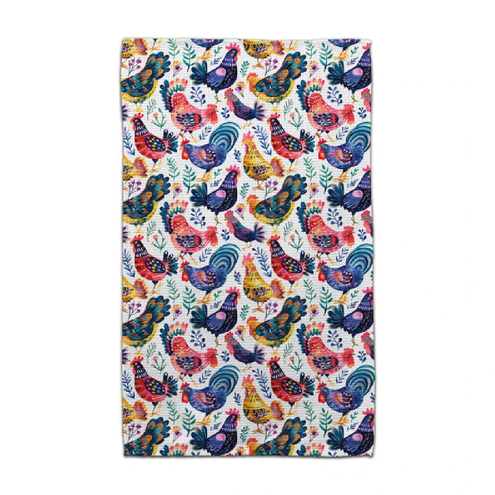  A patterned towel adorned with colorful birds, showcasing a lively and cheerful design.
