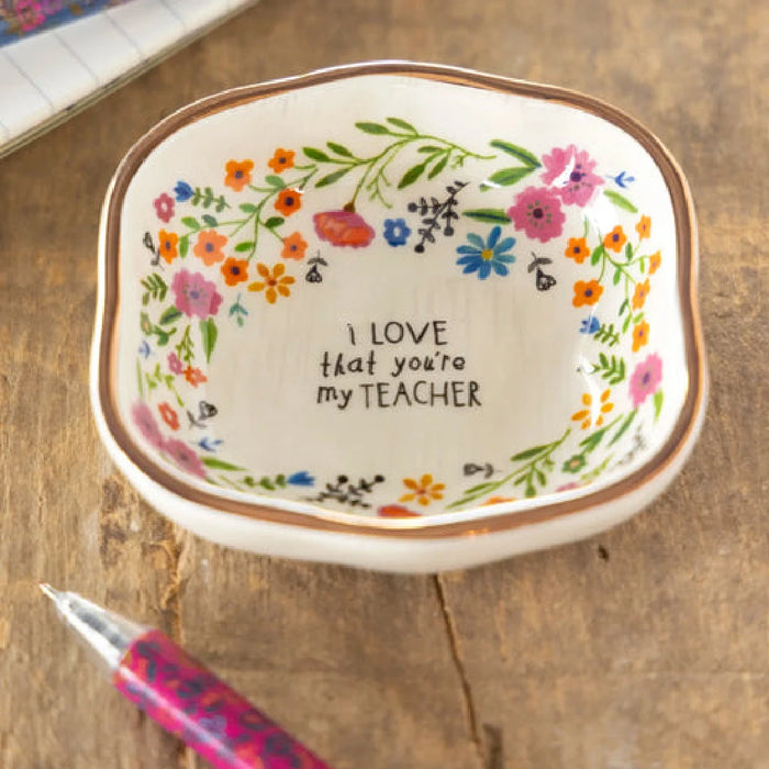 A vibrant ceramic dish inscribed with "I love my teacher," celebrating the bond between students and educators.
