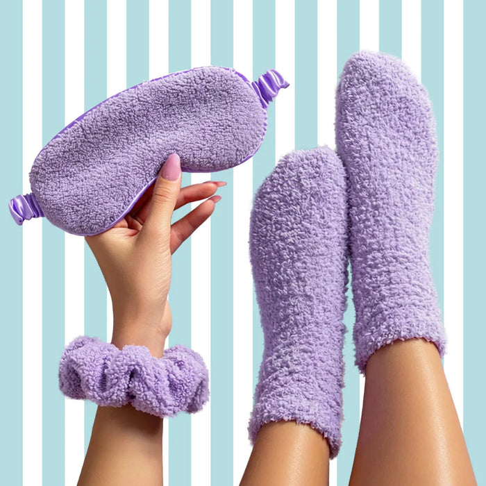 DM Merchandising En Route Do Not Disturb Cozy Travel Kit for comfortable travel and relaxation