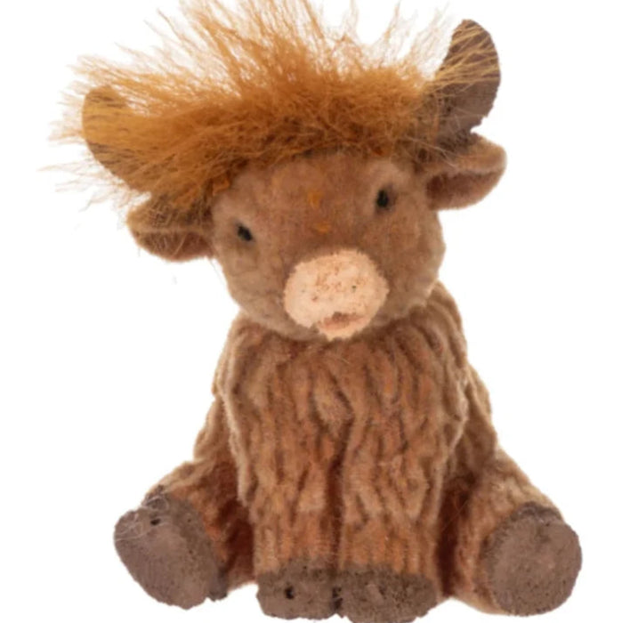 Perfect for attaching to bracelets, necklaces, keychains, or bags, it makes a delightful keepsake for animal lovers and Highland cow enthusiasts.