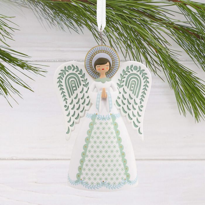 Hallmark : Folk Art Angel Hallmark Ornament