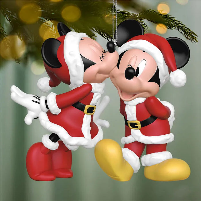 Hallmark : 2026 Keepsake Merry Kissmas! Disney Mickey and Minnie (197)