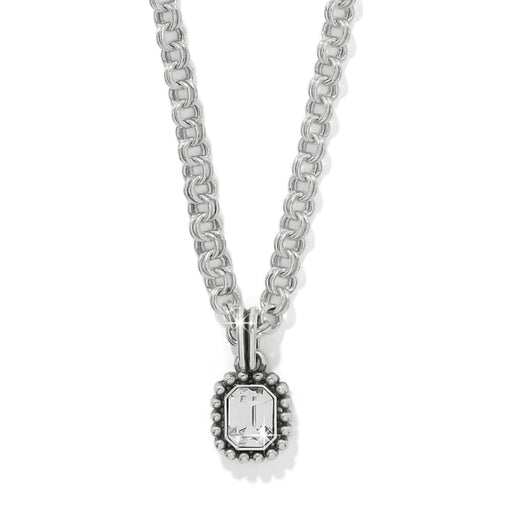 With a bold pendant framed in granulated detail, this necklace lends a constellation of elegance to your look.