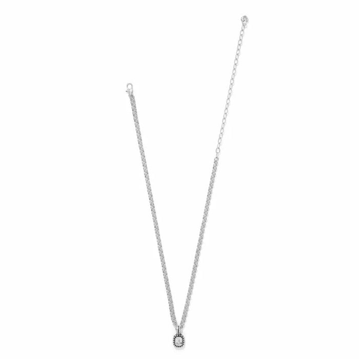 With a bold pendant framed in granulated detail, this necklace lends a constellation of elegance to your look.