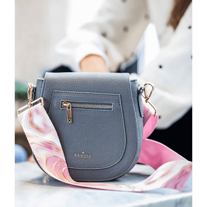 Shop in-store at Annie's Hallmark locations in Londonderry and Salem, NH, or explore our full selection online.