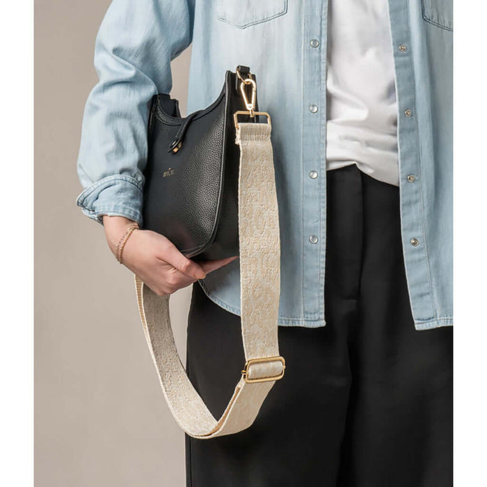 Shop in-store at Annie's Hallmark locations in Londonderry and Salem, NH, or explore our full selection online.