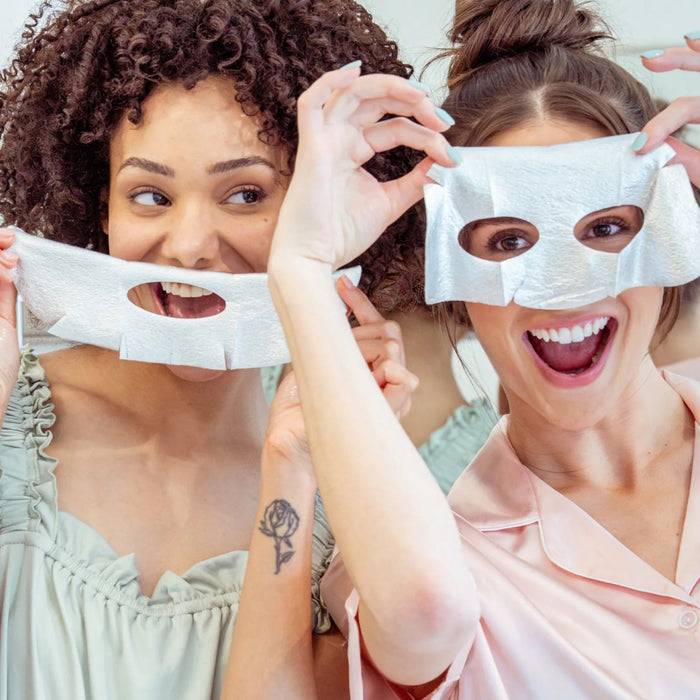 The DM Merchandising Lemon Lavender Glow Getter Foil Face Mask gives your skin the spa-level treatment it deserves.