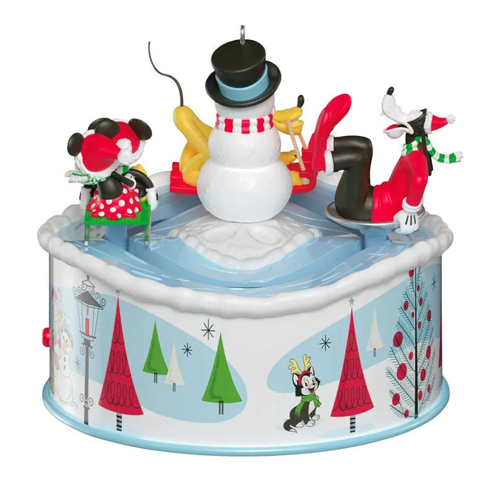 Hallmark : 2026 Keepsake Sledding Season Disney Mickey and Friends (270)