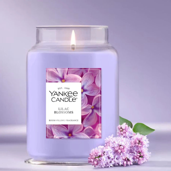 This beautiful floral scent captures the essence of a spring garden in full bloom, bringing a fresh, elegant, and uplifting atmosphere to any room.