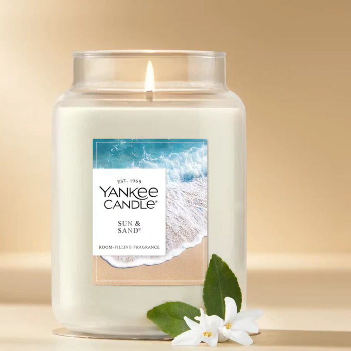 This is Floral fragrance.The irresistible fragrance of a warm breeze on a tropical beach, carrying the scents of sweet orange flower, lemony citrus, and powdery musk