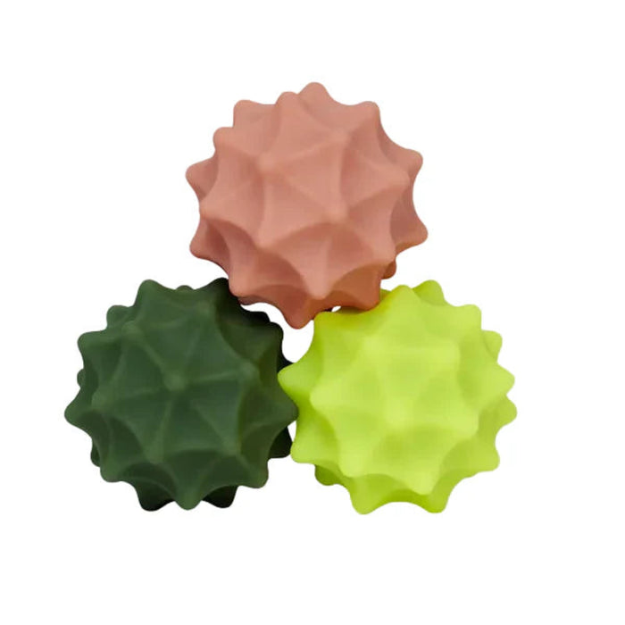 The Speks Odds Silicone Magnets Vivid Spurs bring bold color and satisfying magnetic feedback to your fingertips.