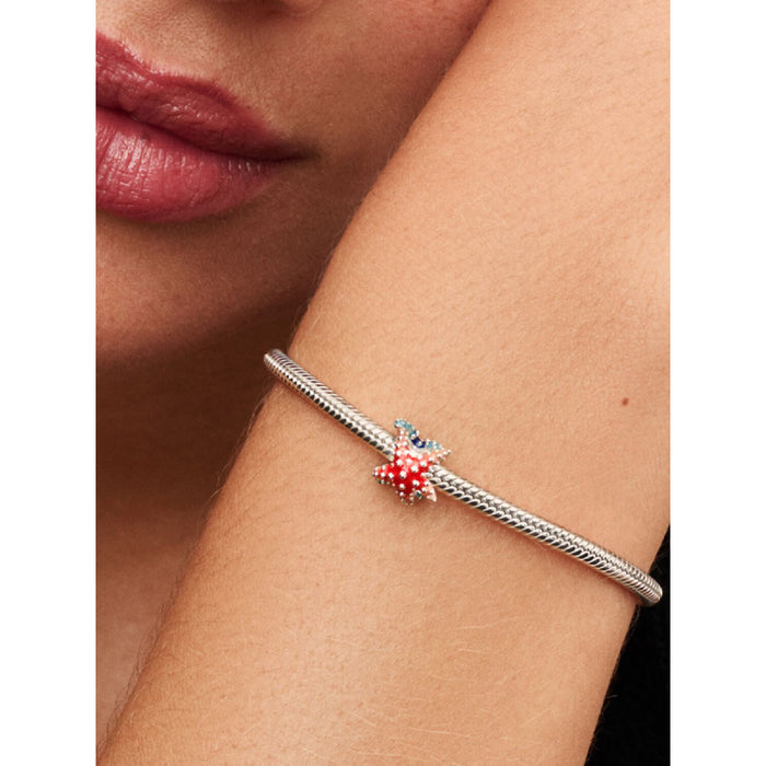 Shop in-store at Annie's Hallmark locations in Londonderry and Salem, NH, or explore our full selection online.