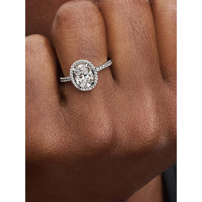 PANDORA : Oval Sparkling Halo Statement Ring - Silver
