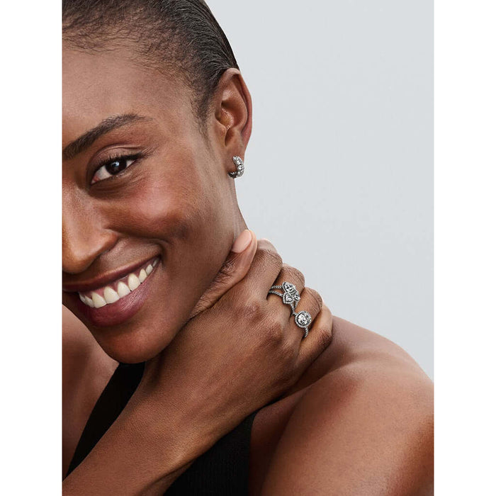 PANDORA : Oval Sparkling Halo Statement Ring - Silver