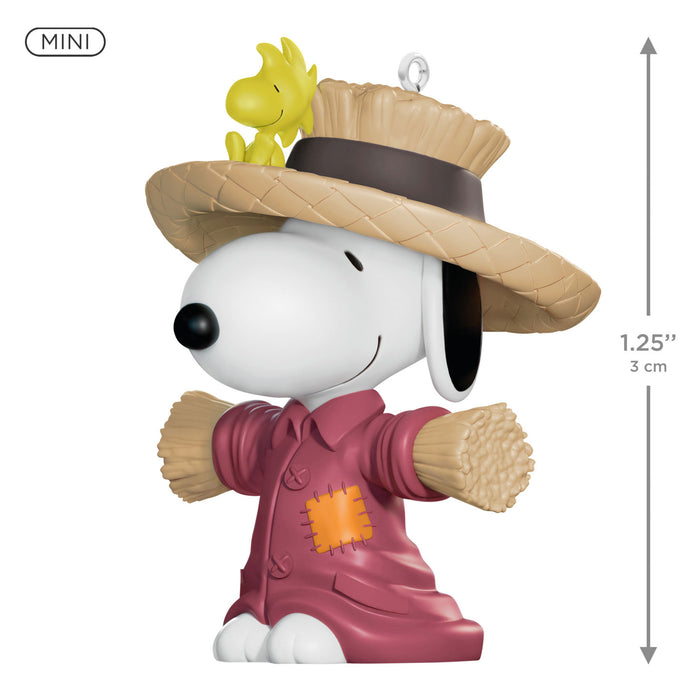 Hallmark : 2026 Keepsake Scarecrow Snoopy The PEANUTS® Gang (405)