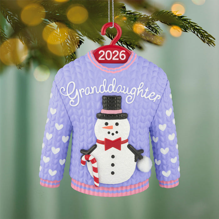 Hallmark : 2026 Keepsake Granddaughter (134)