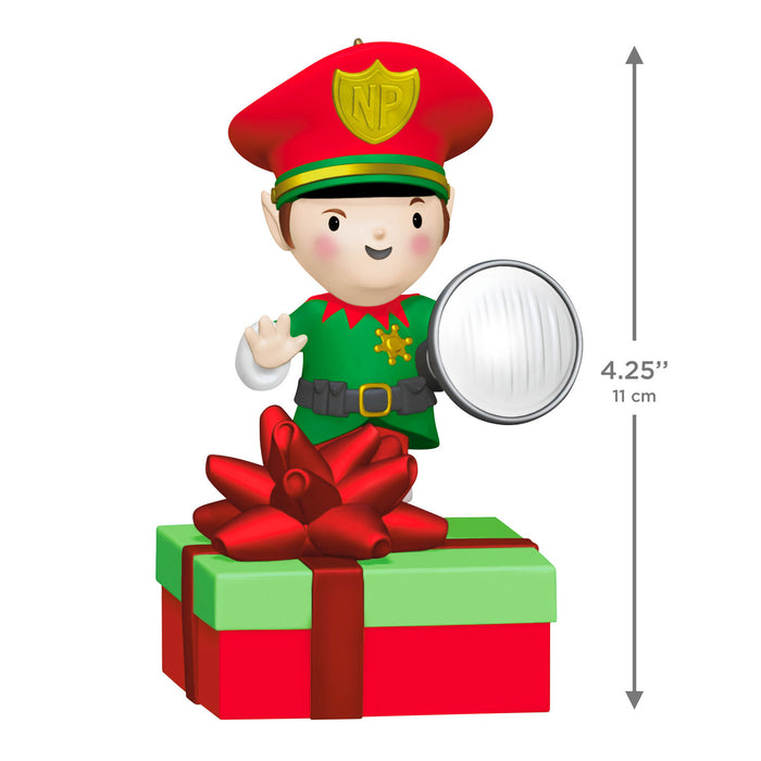 Hallmark : 2026 Keepsake Elf Security Peekbuster (103)