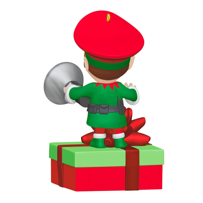 Hallmark : 2026 Keepsake Elf Security Peekbuster (103)