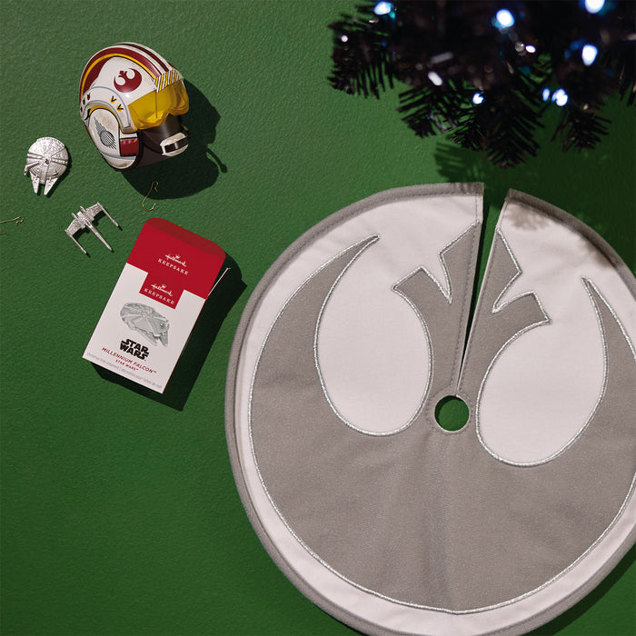 Hallmark : 2026 Keepsake Miniature Tree Skirt Star Wars™ The Rebel Alliance™ (388)