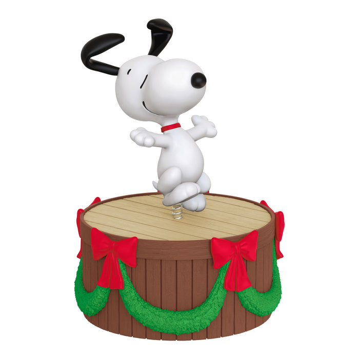 Hallmark : 2026 Keepsake Dancing Snoopy The PEANUTS® Gang ShowToppers Mini Tree Topper (386)