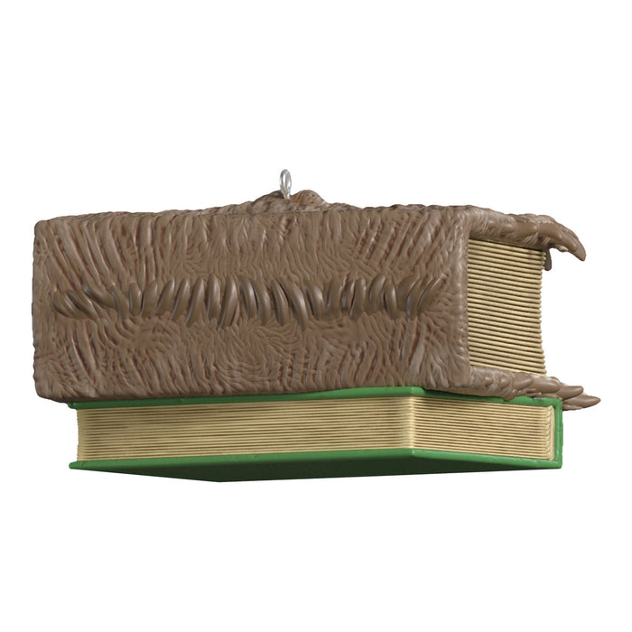 Hallmark : 2026 Keepsake The Monster Book of Monsters Harry Potter™ (308)