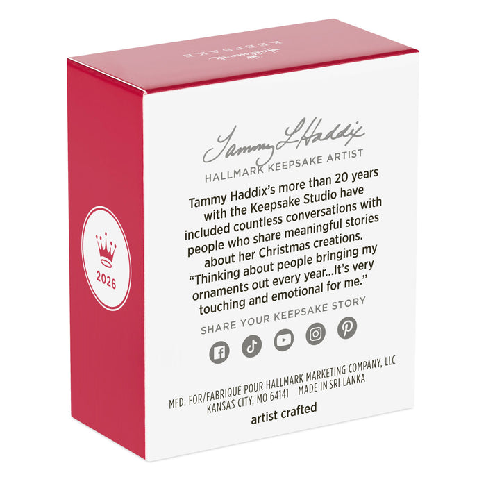 Hallmark : 2026 Keepsake Sweet Mrs. Claus (367)