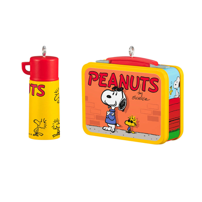 Hallmark : 2026 Keepsake Lunchbox Set The PEANUTS® Gang (358)