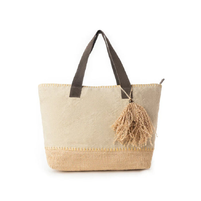 Myra Bag : Willow Wanderer Tote Bag in Prairie Dust