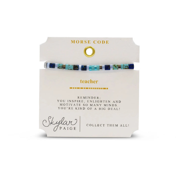 A square-shaped bracelet in blue and white, highlighting a contemporary design suitable for various outfits.