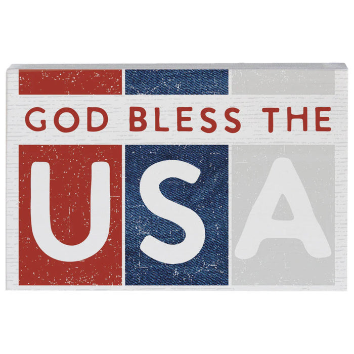 Celebrate your American pride and enhance your décor with this beautifully crafted piece that highlights a reverence for the USA