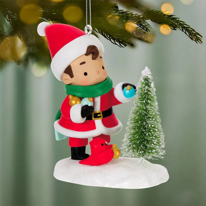 Hallmark : 2026 Keepsake Young Santa Ornament (340)