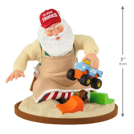 Hallmark : 2026 Keepsake Toymaker Santa 27th in the series (321)