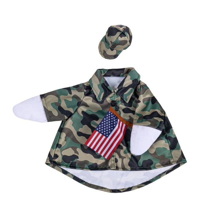 The Evergreen Giddy the Goose Outfit in Camo gives your lawn or porch goose a fun camouflage look that hunters, outdoor enthusiasts, and country living fans will love.