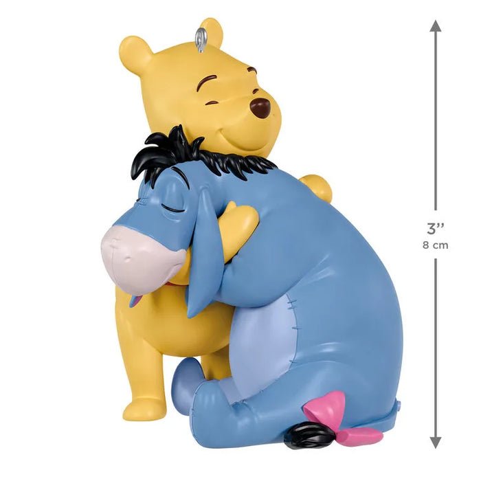 Hallmark : 2026 Keepsake Holiday Hugs Disney Winnie the Pooh (152)