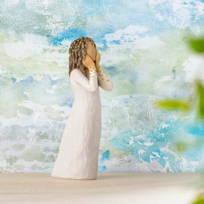 Willow Tree : Littlest Christmas Angel - In awe and wonder…