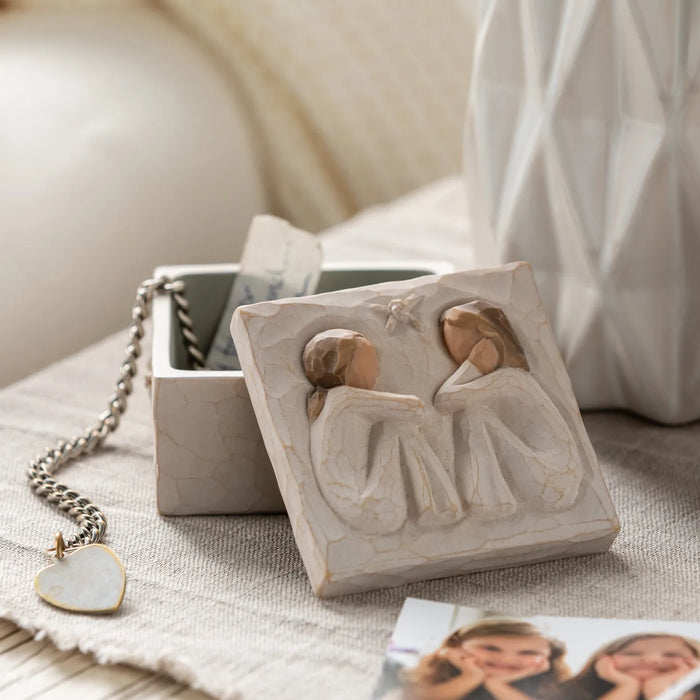 Willow Tree : Friendship Keepsake Box -Forever true, forever friends