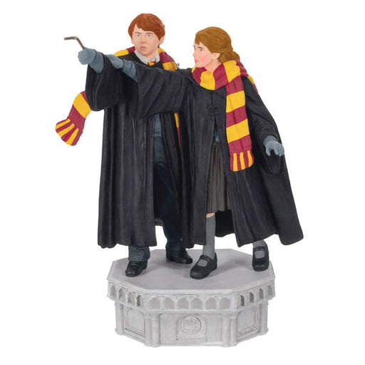 Hallmark : 2024 Keepsake Harry Potter and the Chamber of Secrets™ Collection Ron Weasley™ and Hermione Granger™ Ornament With Light and Sound (274) - Hallmark : 2024 Keepsake Harry Potter and the Chamber of Secrets™ Collection Ron Weasley™ and Hermione Granger™ Ornament With Light and Sound (274)