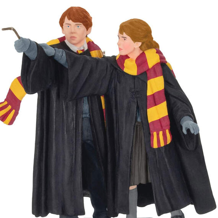 Hallmark : 2024 Keepsake Harry Potter and the Chamber of Secrets™ Collection Ron Weasley™ and Hermione Granger™ Ornament With Light and Sound (274) - Hallmark : 2024 Keepsake Harry Potter and the Chamber of Secrets™ Collection Ron Weasley™ and Hermione Granger™ Ornament With Light and Sound (274)