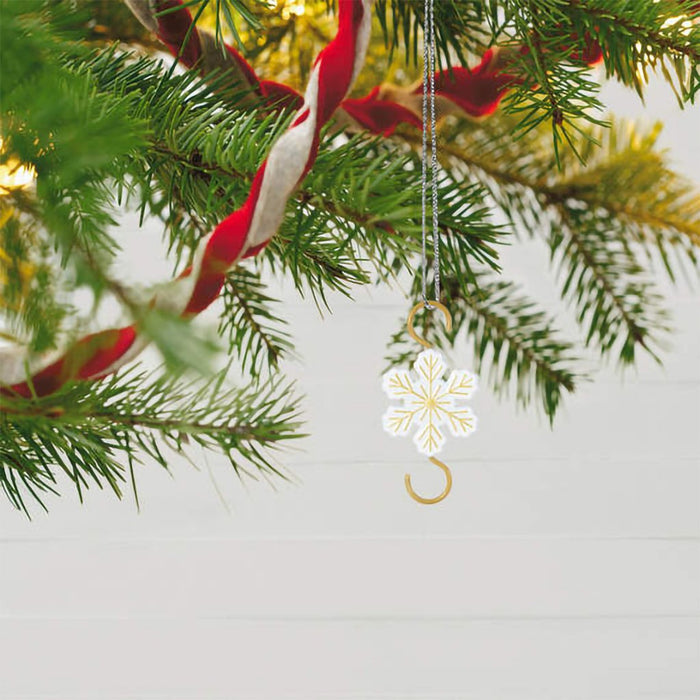 Hallmark : 2024 Keepsake Mini Snowflake Metal Ornament Hooks, Set of 4 (438) - Hallmark : 2024 Keepsake Mini Snowflake Metal Ornament Hooks, Set of 4 (438)