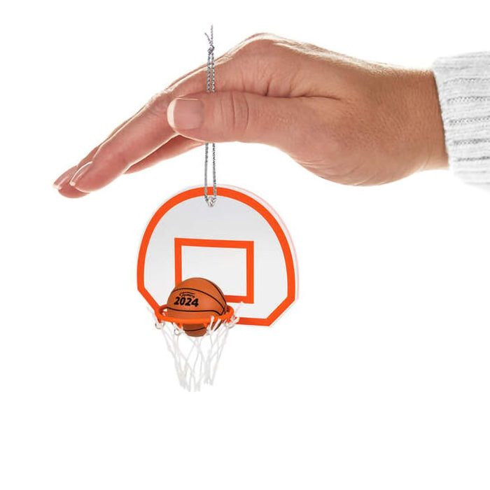 Hallmark : 2024 Keepsake Ornament Basketball Star - Hallmark : 2024 Keepsake Ornament Basketball Star