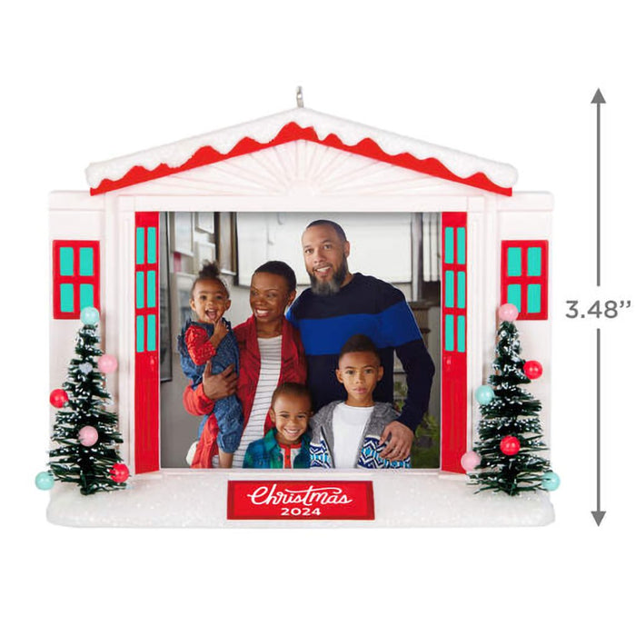 Hallmark : 2024 Keepsake Ornament Christmas Memories 2024 Photo Frame Ornament (63) - Hallmark : 2024 Keepsake Ornament Christmas Memories 2024 Photo Frame Ornament (63)