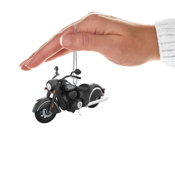 Hallmark : 2024 Keepsake Ornament Indian® Motorcycle Chief Dark Horse 2024 Metal (159) - Hallmark : 2024 Keepsake Ornament Indian® Motorcycle Chief Dark Horse 2024 Metal (159)