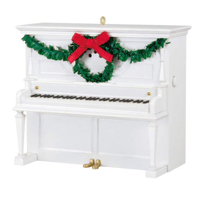 Hallmark : 2024 Keepsake Ornament Joy to the World Piano Musical (167) - Hallmark : 2024 Keepsake Ornament Joy to the World Piano Musical (167)