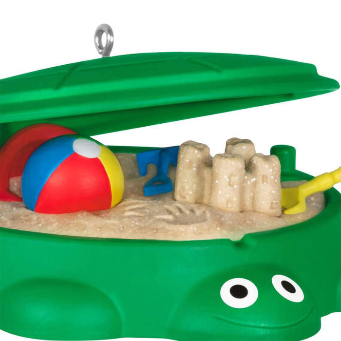 Hallmark : 2024 Keepsake Ornament Little Tikes® Turtle Sandbox (356) - Hallmark : 2024 Keepsake Ornament Little Tikes® Turtle Sandbox (356)