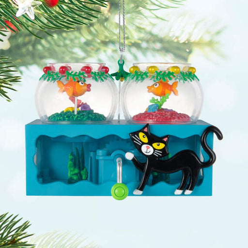 Hallmark : 2024 Keepsake Ornament Mistletoe Fishmas (201) - Hallmark : 2024 Keepsake Ornament Mistletoe Fishmas (201)