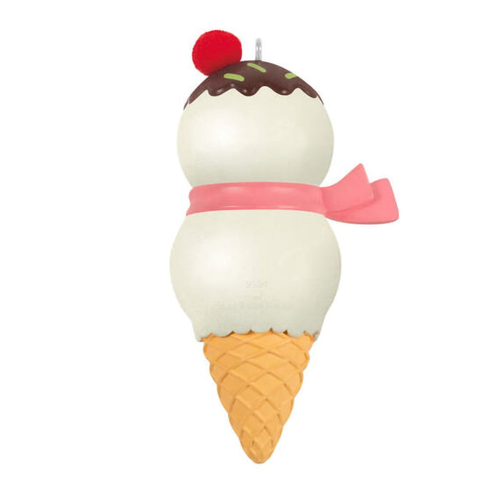 Hallmark : 2024 Keepsake Ornament Mom Snowman Ice Cream Cone (204) - Hallmark : 2024 Keepsake Ornament Mom Snowman Ice Cream Cone (204)