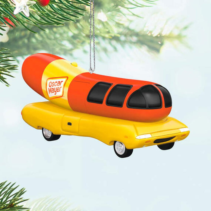 Hallmark : 2024 Keepsake Ornament Oscar Mayer™ The Wienermobile® Musical (346) - Hallmark : 2024 Keepsake Ornament Oscar Mayer™ The Wienermobile® Musical (346)