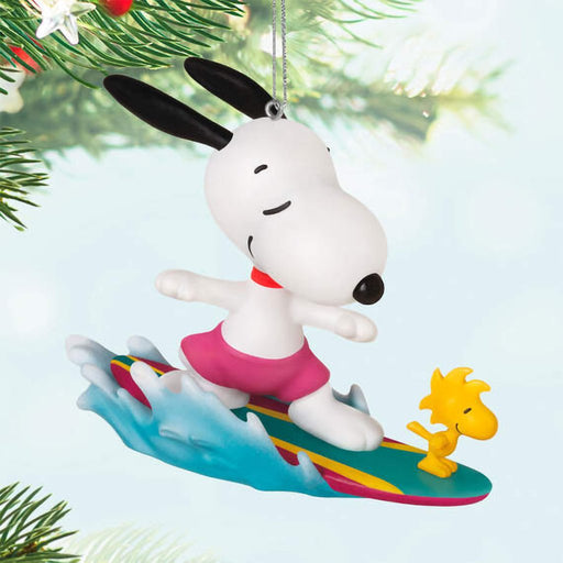 Hallmark : 2024 Keepsake Ornament Peanuts® Spotlight on Snoopy Surf's Up! (320) - Hallmark : 2024 Keepsake Ornament Peanuts® Spotlight on Snoopy Surf's Up! (320)