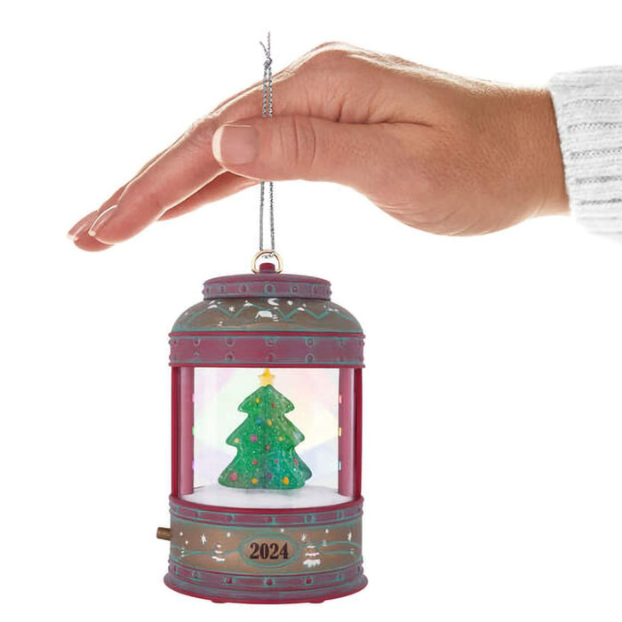 Hallmark : 2024 Keepsake Ornament Shimmering Lantern With Music, Light and Motion (288) - Hallmark : 2024 Keepsake Ornament Shimmering Lantern With Music, Light and Motion (288)